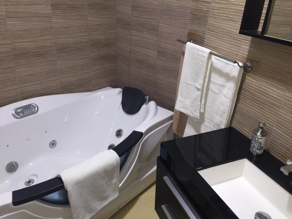 Apartament Unirii Centru Apartment Bukares Bagian luar foto