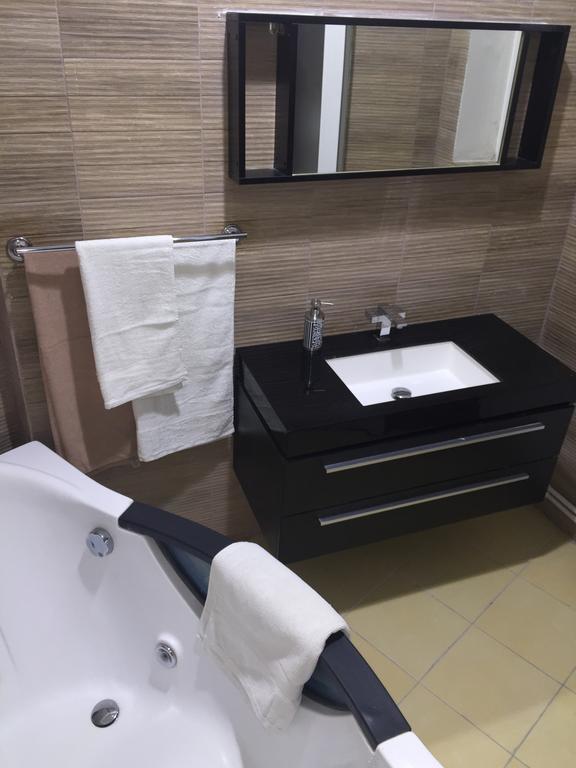 Apartament Unirii Centru Apartment Bukares Bagian luar foto